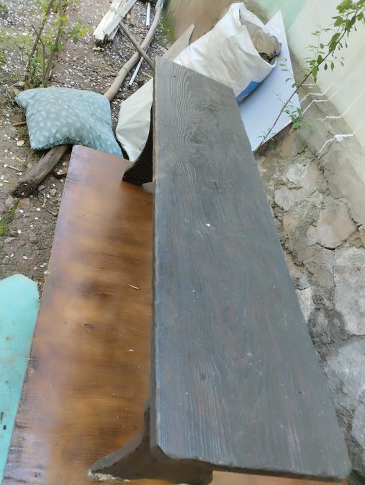 Лавка из дерева