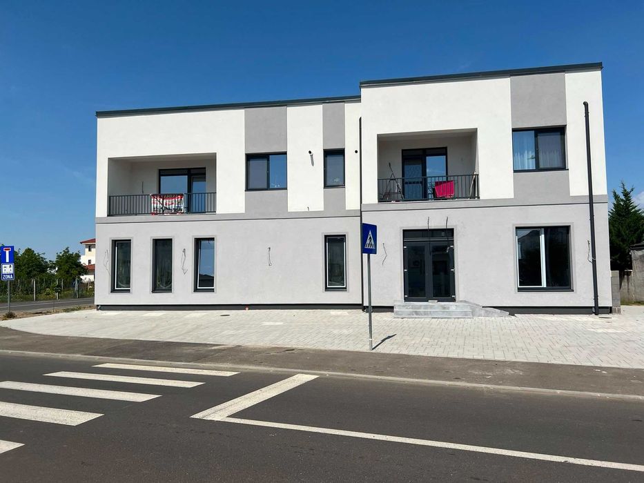 Spatiu comercial, zona semicentrala, Acs Alajos, 178 mp