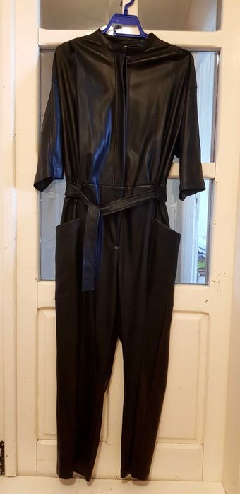 Кожен гащеризон Mango