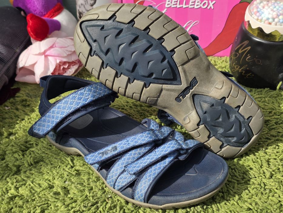 Teva сандали N36