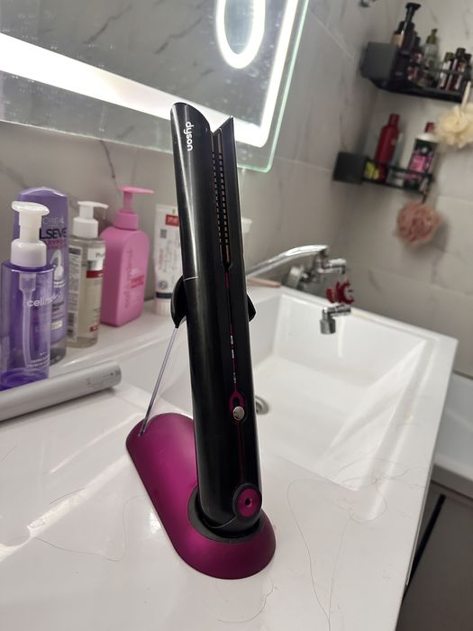 Выпрямитель Dyson Corale