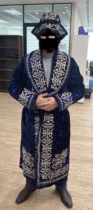 Шапан новый 58 размер