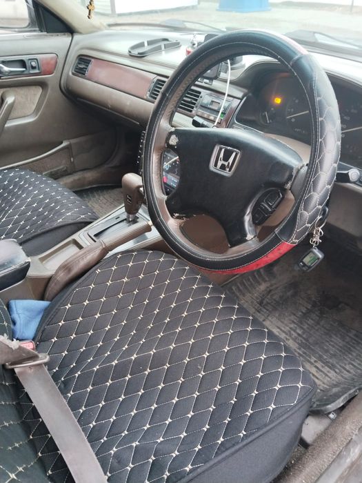 Продам автомобиль Honda inspair