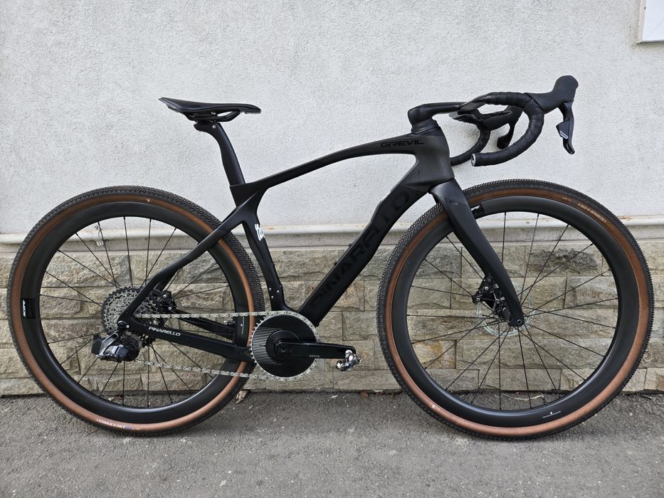 Vând gravel pinarello