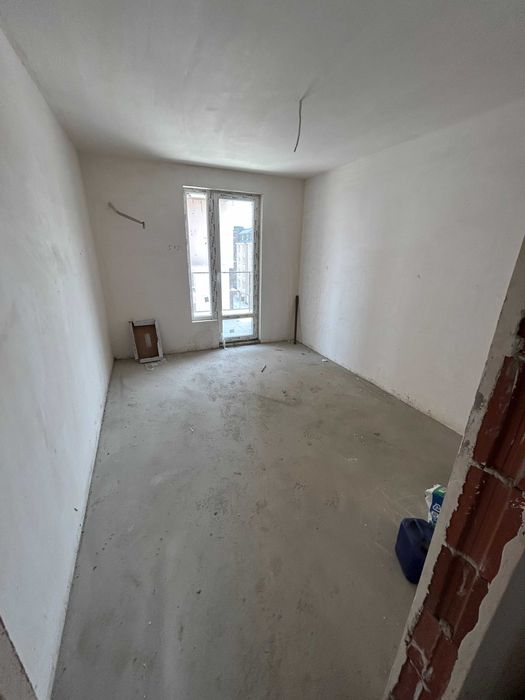 Продава се Двустаен апартамент в Пловдив, Христо Смирненски - 70 кв.м за 1215 €/кв.м - Снимка #1