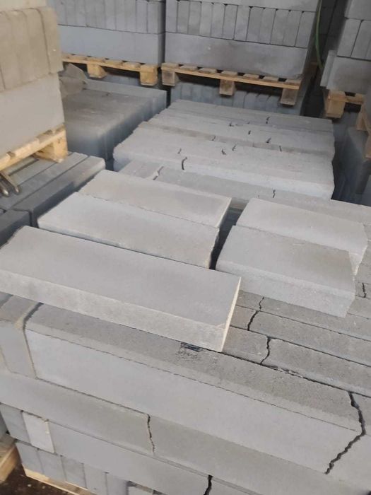 Поребрик бордюры тротуарные