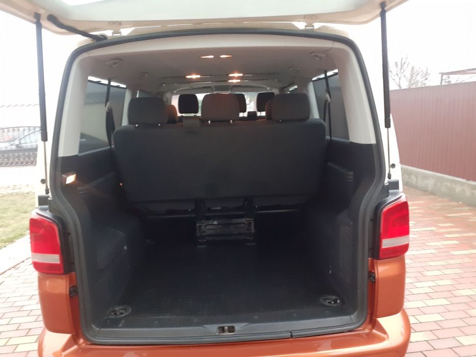 Vând Volkswagen Transporter