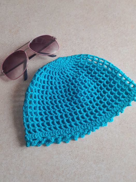 Шапка вязаная крючком