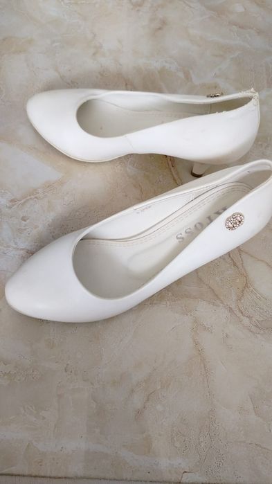 Продам туфли 37 размер