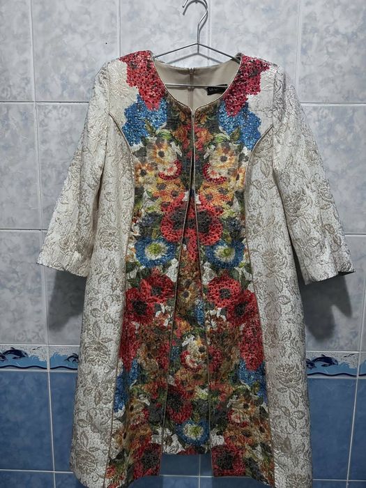 Продается платье нарядное турция