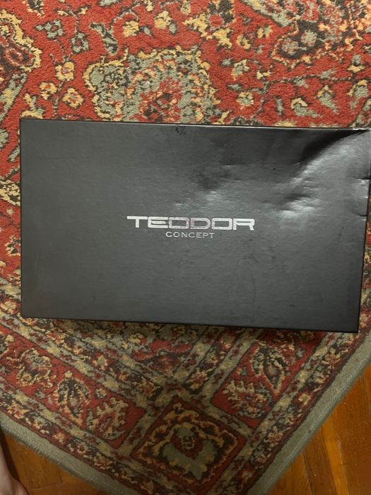 Чисто нов костюм Teodor XS