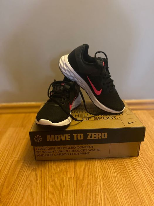 Nike Revolution 6 NN, noi marimea 35,5, 22cm