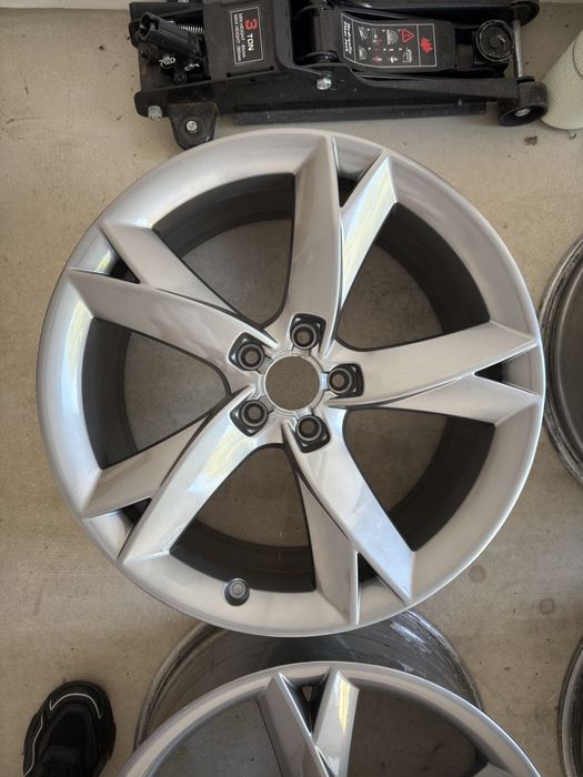 OEM джанти Audi 5x112 R19