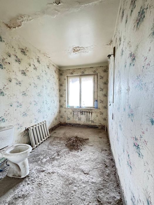 Квартира продается 3/4/4 на Ц 13