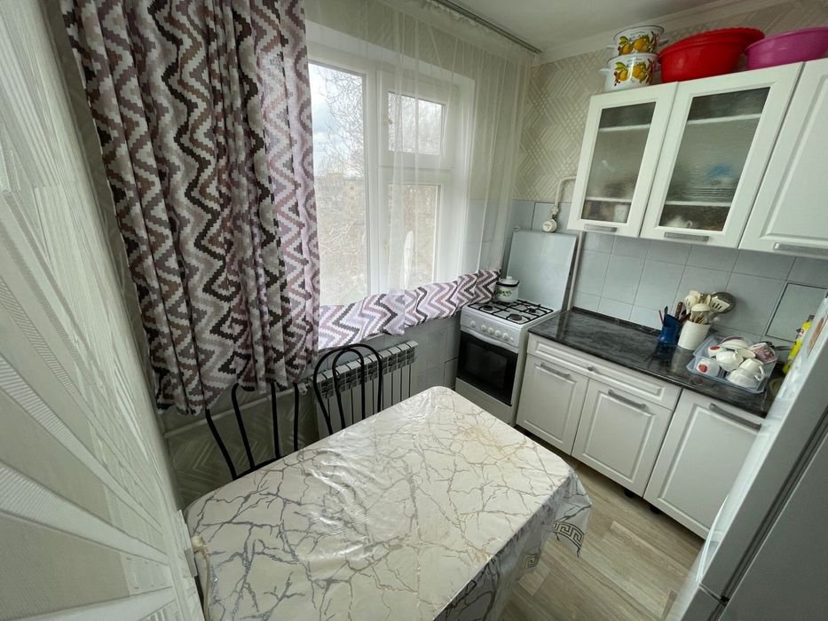 трешка в центре район зигзаг