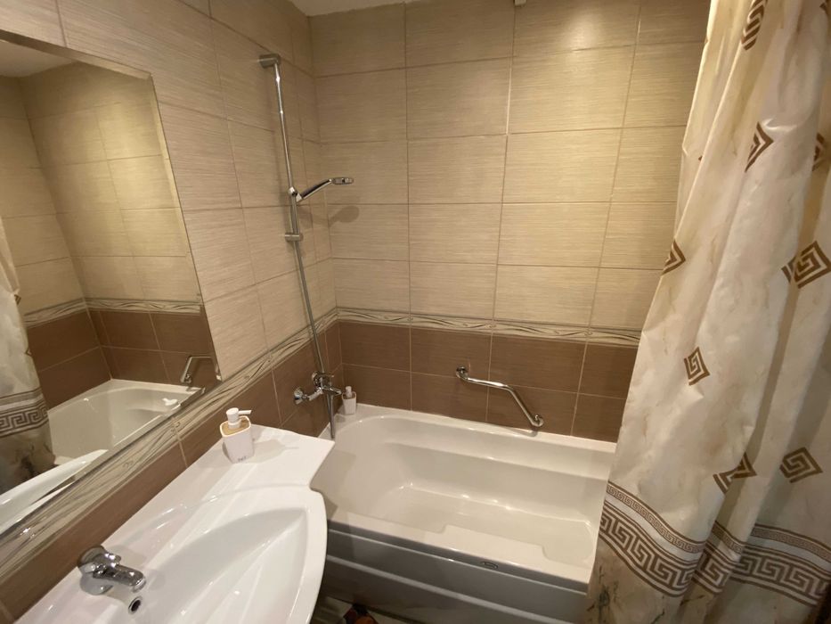 Дава се под наем Едностаен апартамент в к.к. Св.Св. Константин и Елена - 35 кв.м за 357 € - Снимка #9