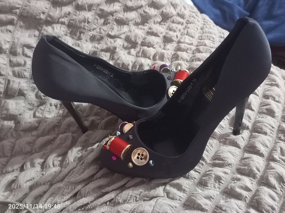 Туфли 35 размер Большемерка!