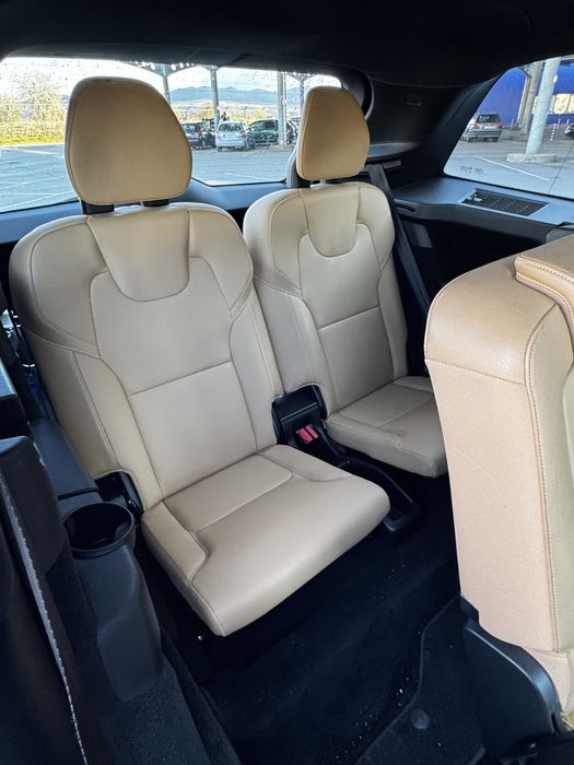 Продавам Volvo Xc 90 2017 320 кс