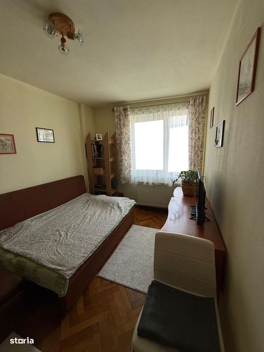 Apartament cu 3 camere semidecomadate, Centru — fotografia 1