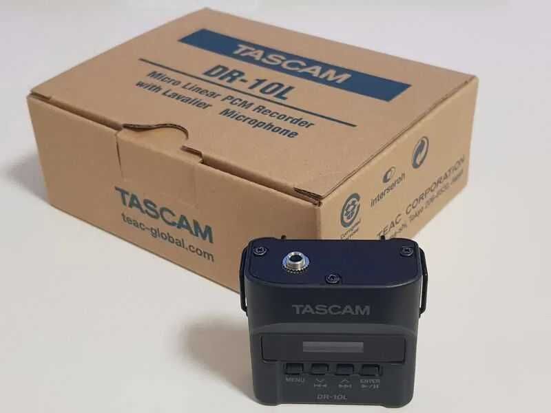 Аудио рекордер Tascam DR-10 с микрофон