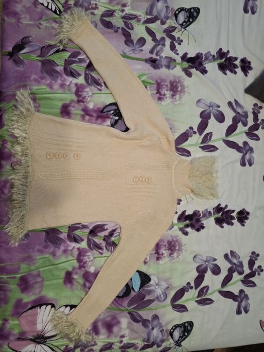 Пуловер тип поло