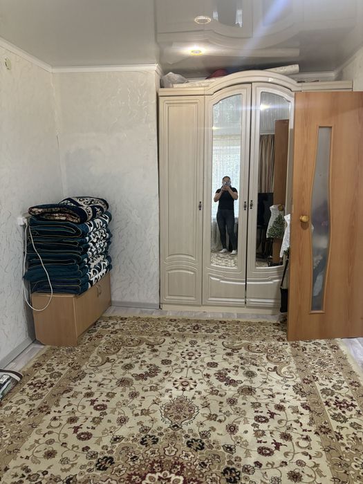 Продам  2 комн в общежитий