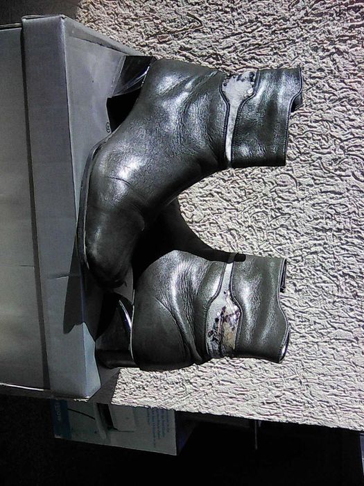 Тъмно зелени боти № 37