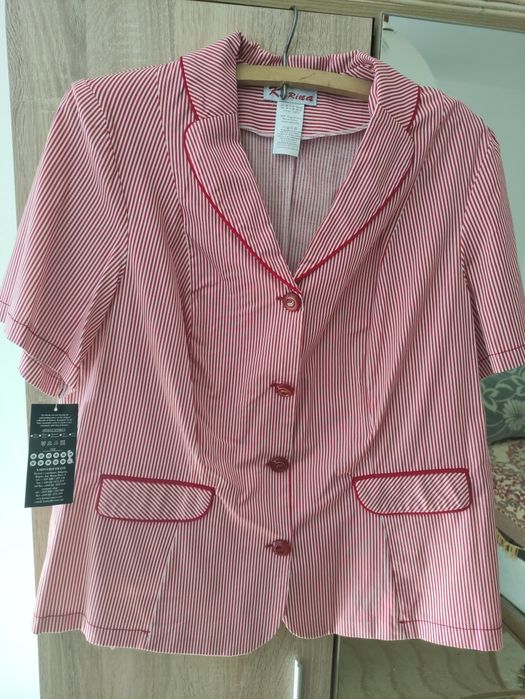 Ново Макси сако червено карина