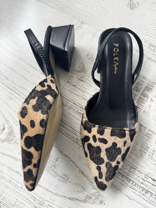 Обувки с нисък ток , чисто нови , 37 номер ,