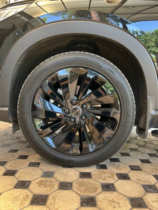 Наклейка на диски для BYD champion