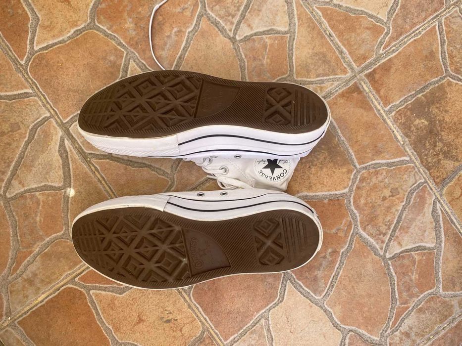 Converse бели кецове