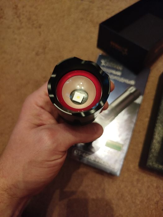 Тактический фонарь Osman