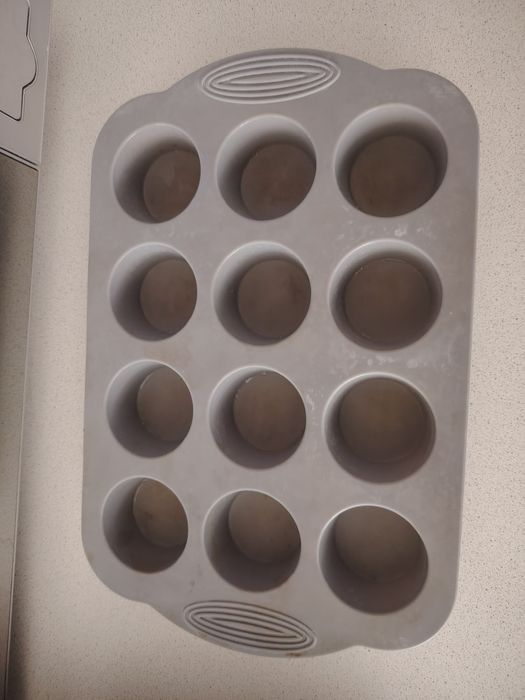 Продам набор силиконовых форм для выпечки