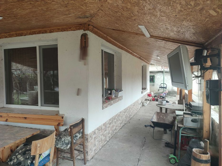 Продава се Къща в Търговище, Вилна зона - 200 кв.м за 686 €/кв.м - Снимка #3