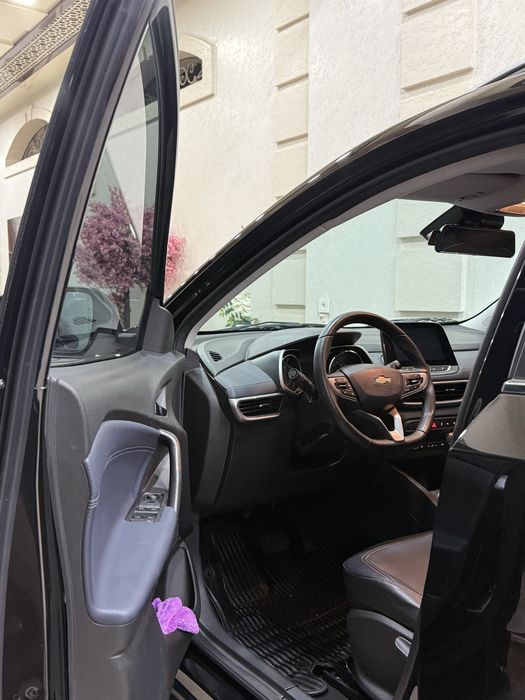 Tracker PREMIER srochna