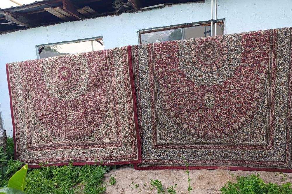 Продажа б/у ковров