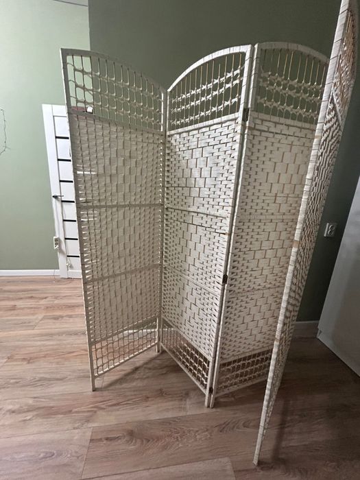 Продам ширма в хорошем сост