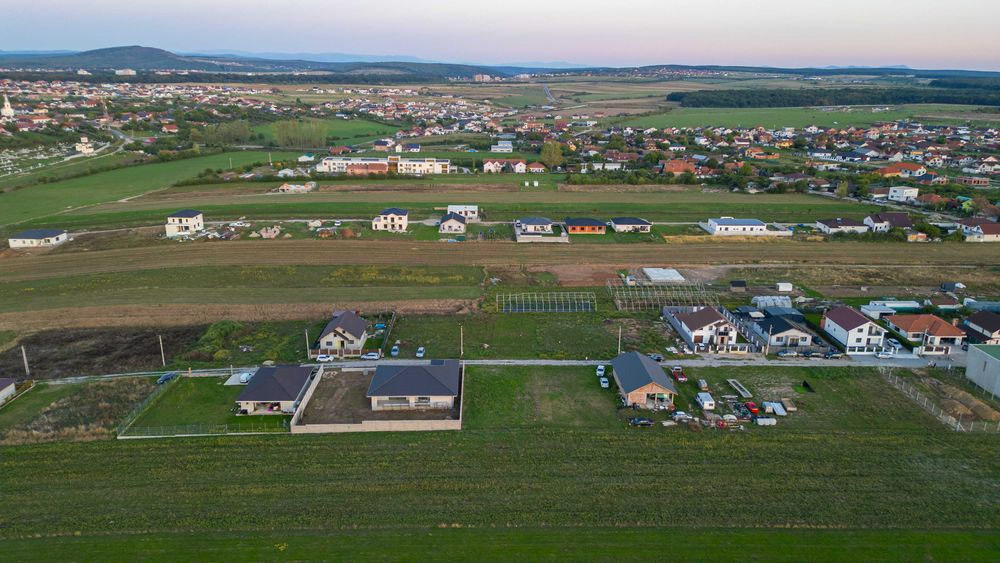 Teren 511mp în Cihei cu PANORAMĂ spre Oradea - UTILITĂȚI, P.U.Z., C.U.