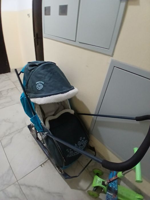 Продам сани -коляску