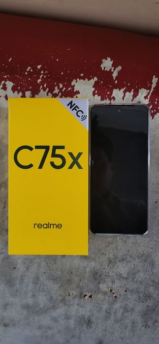 Продам обсалютно новый телефон