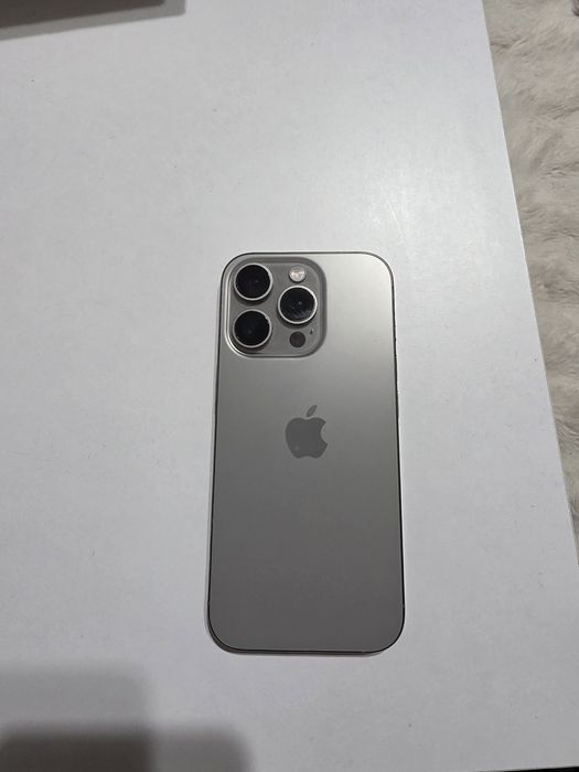 iPhone 16 Pro 128GB 92% BATERIE