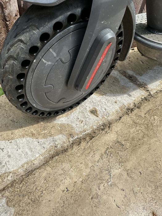 Vand Trotineta electrica Xiaomi Mijia M365, viteza 25 km/h
