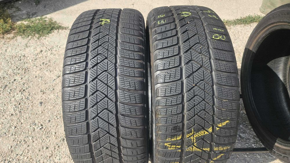 235/45 R18 • Iarna • Pirelli Sottozero 3 TO Elect PNCS 98V | 2 buc | DOT 2023 | Pret/buc