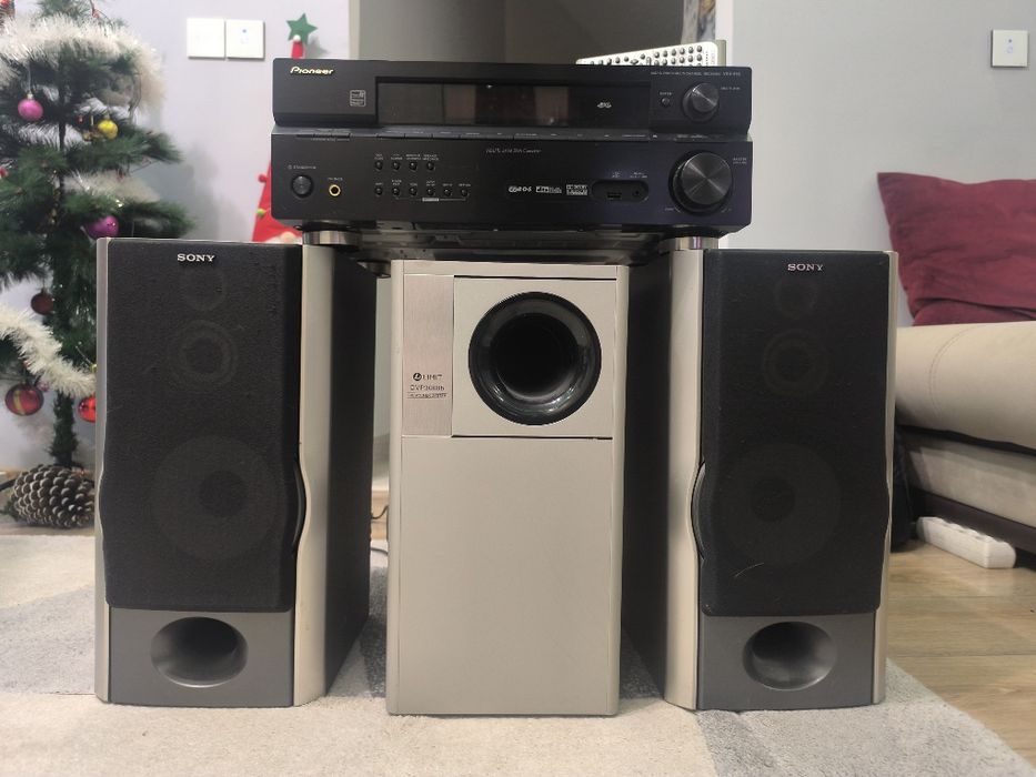 Аудио система-ресийвър, тонколони и субуфер