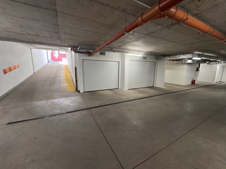 Дава се под наем Гараж / Паркомясто в София, Банишора - 30 кв.м за 204 € - Снимка #3