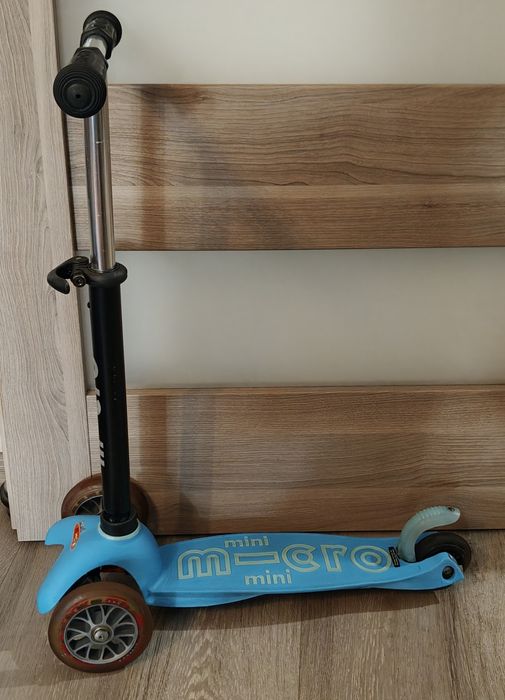 Trotineta Micro Mini2Go Deluxe
