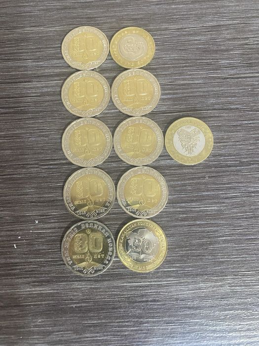 Продам колекционные монеты