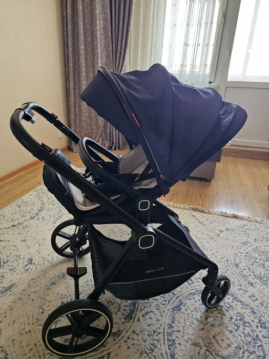 Продам детскую коляску