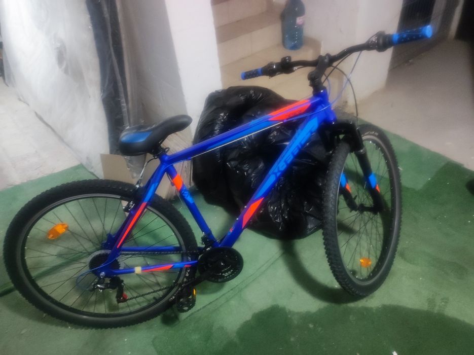 Vând bicicleta nouă