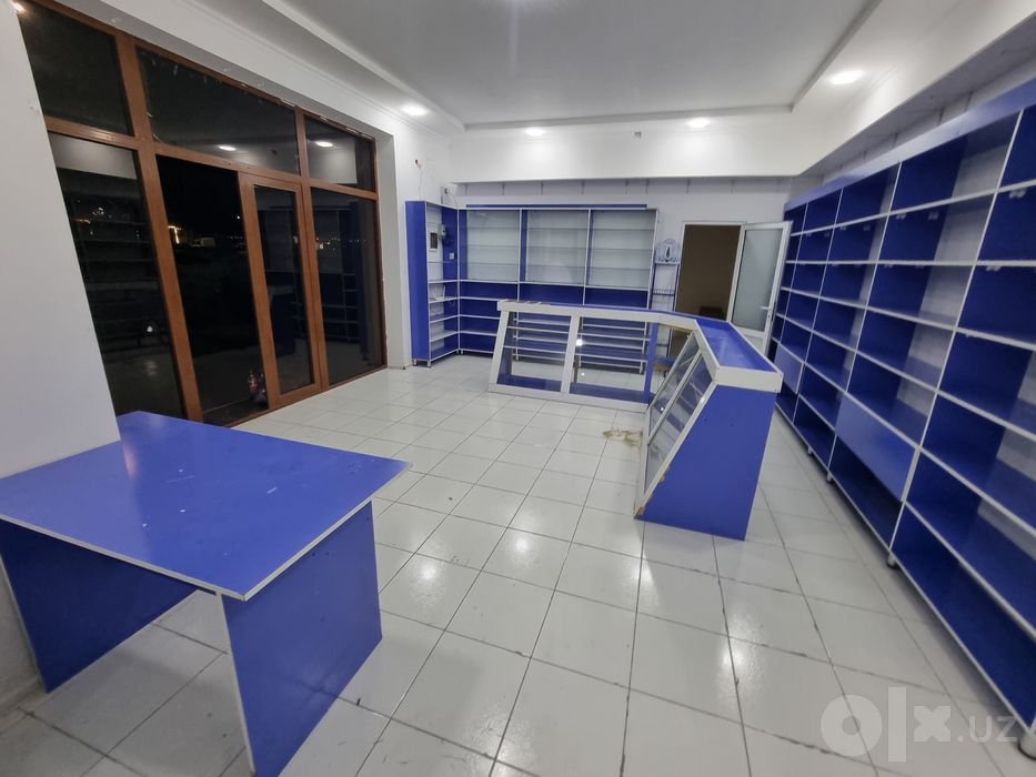 Полки для аптеки и магазинов
